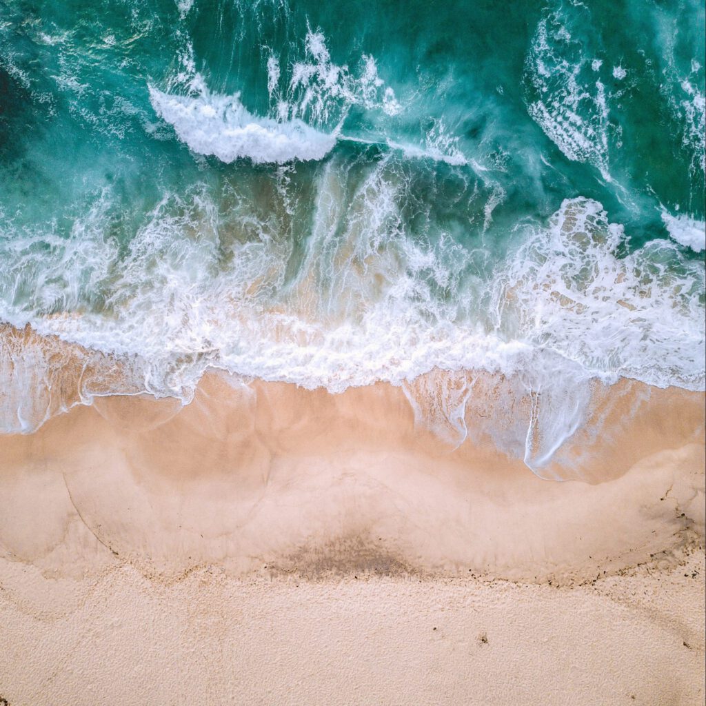 aerial-photography-of-seashore-1680140